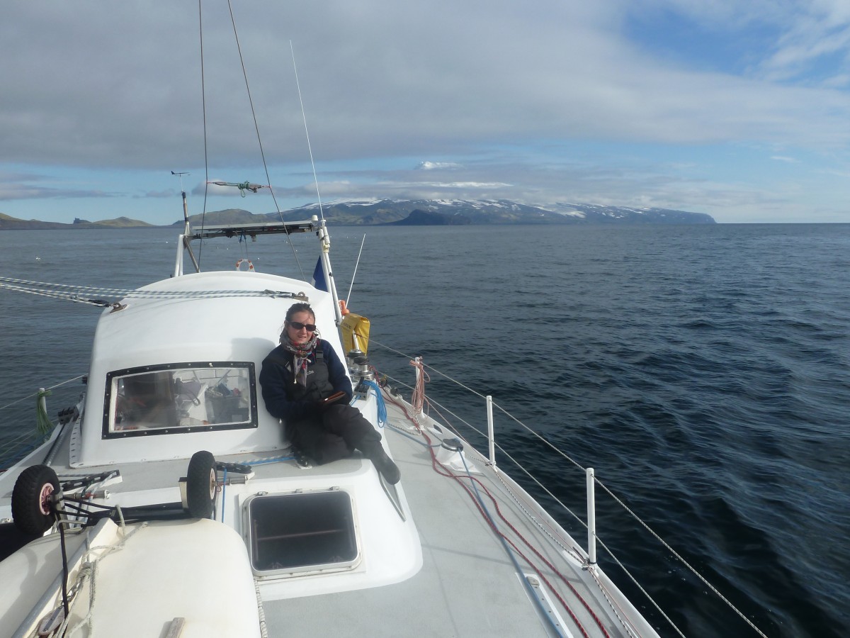 Sailing with the Beerenberg in the background, 2227 meters