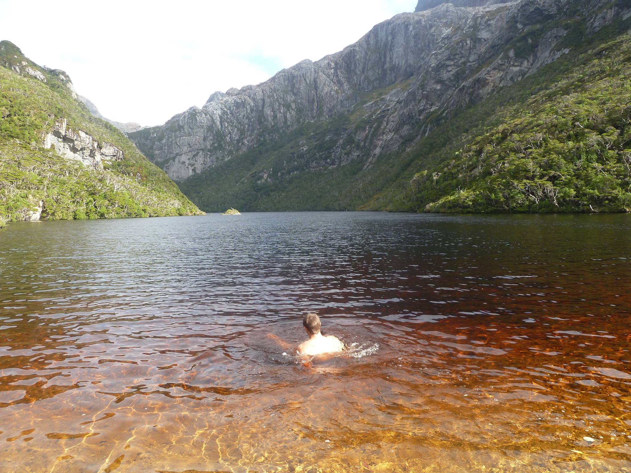 Freshwater swim at 5°...