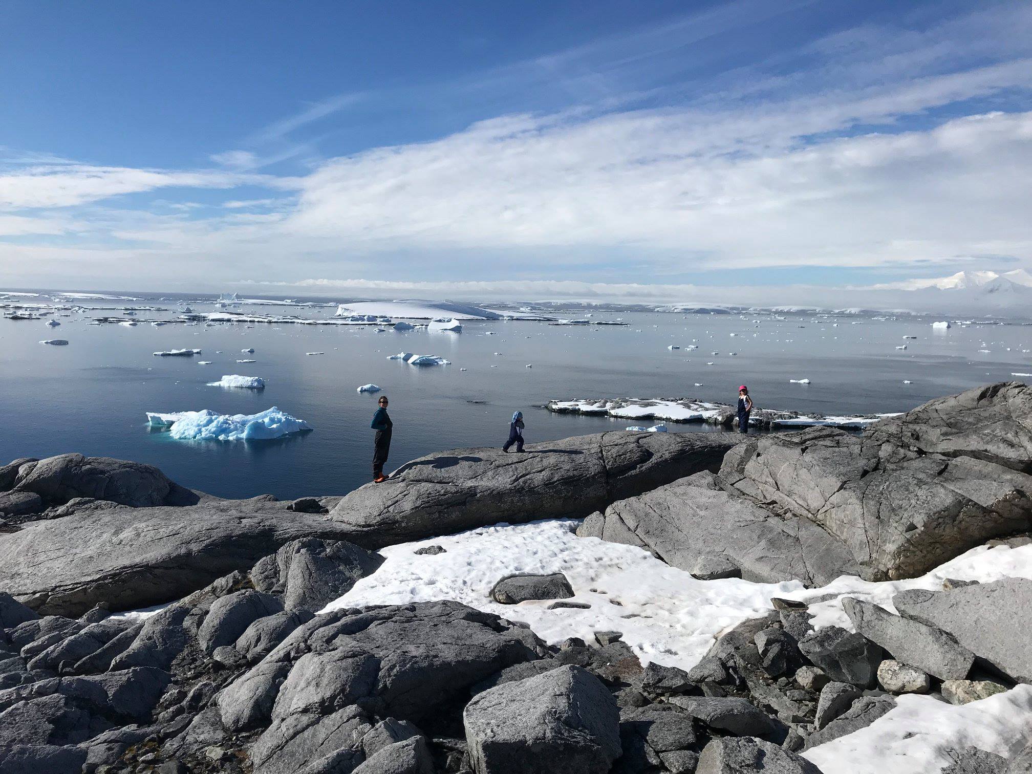 On the heights of Port Charcot