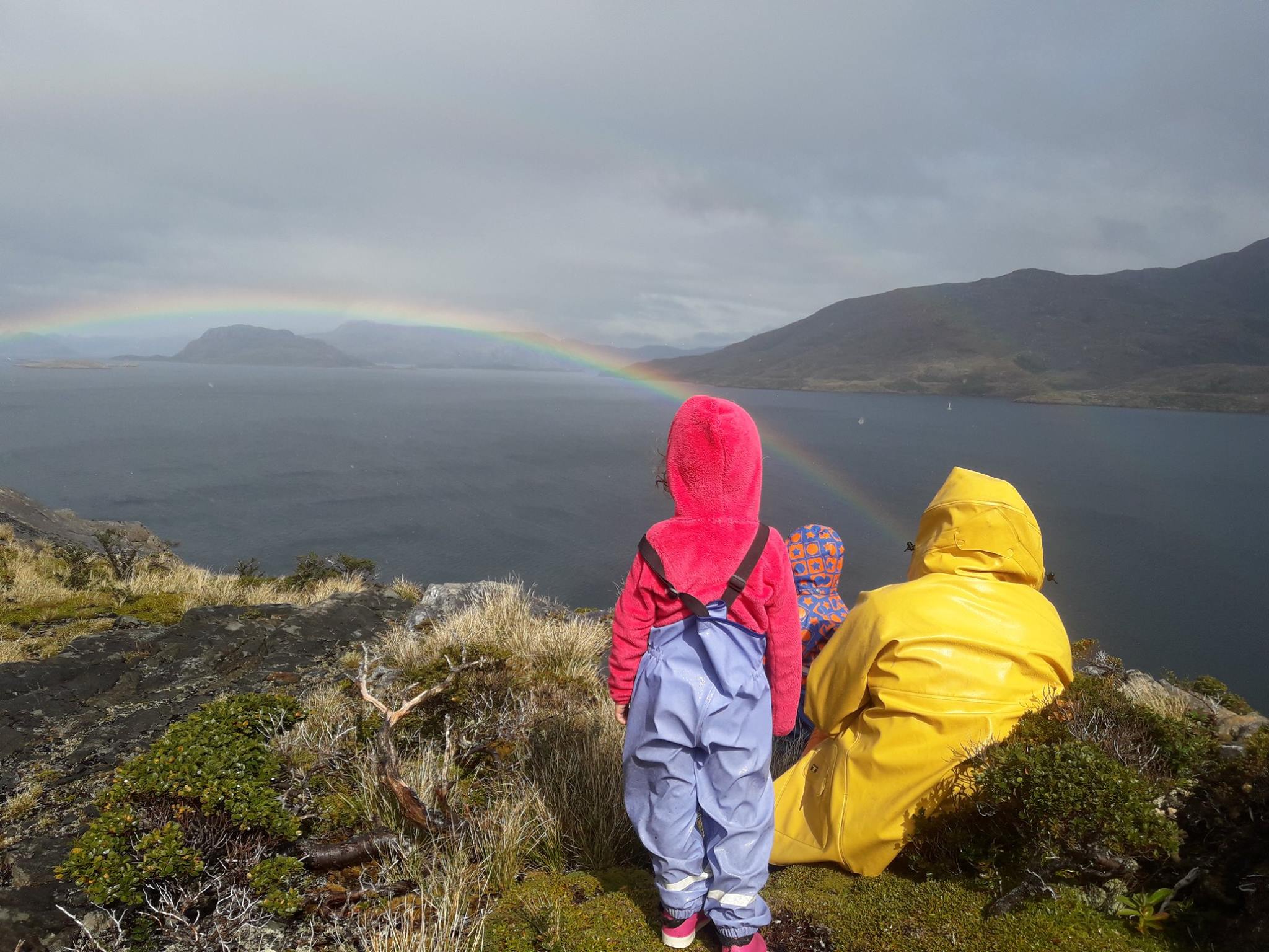 Rainbow, caleta Emilita