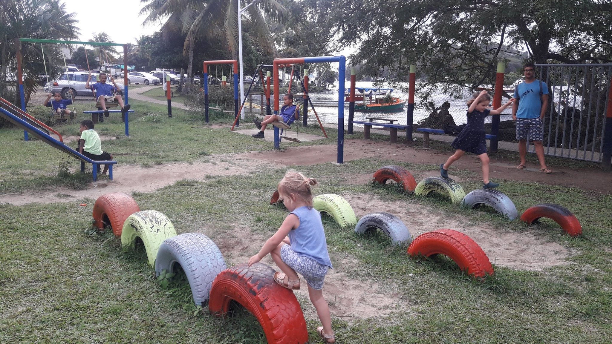 Jardin d'enfants, Savu Savu