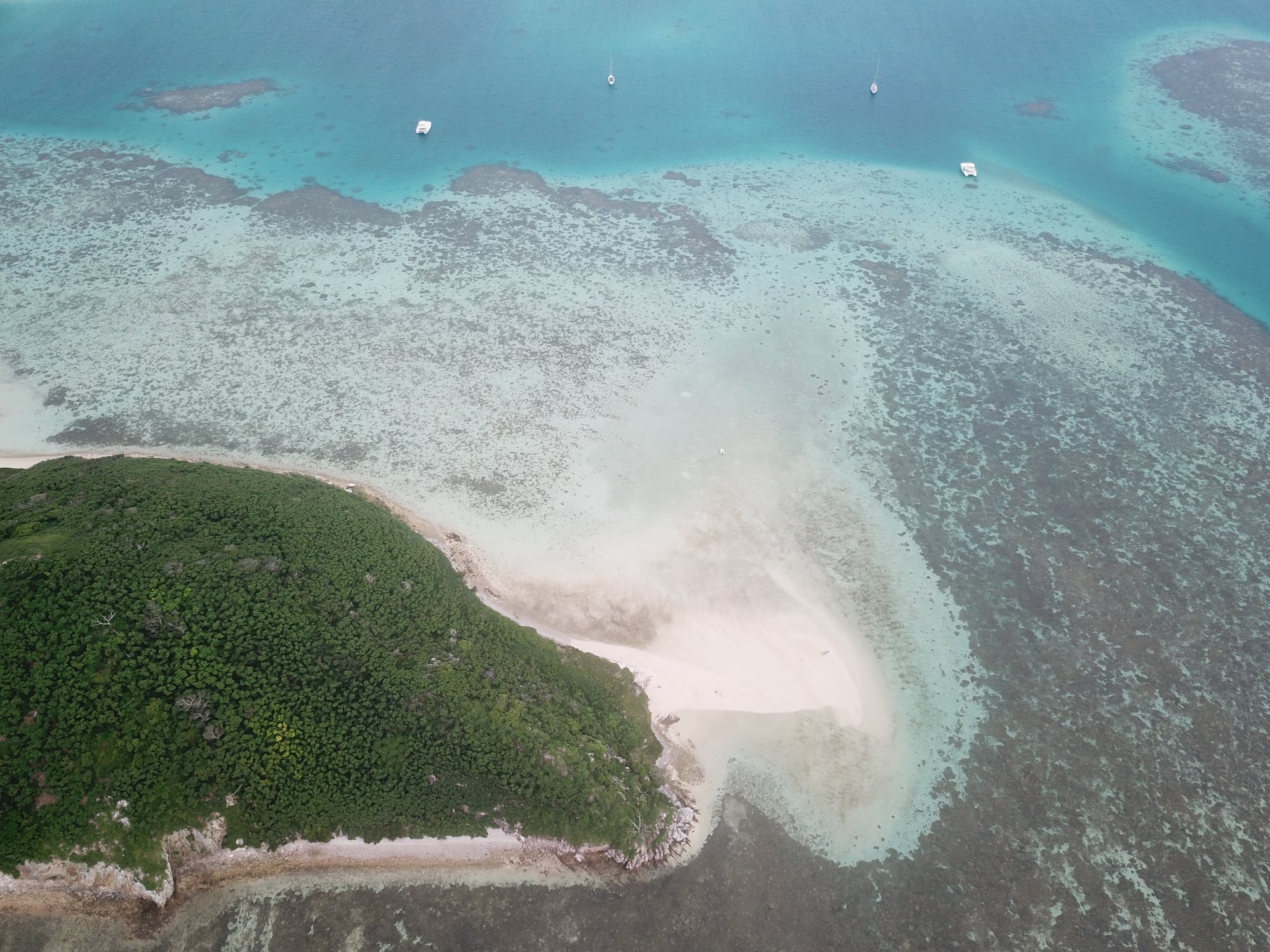 Ilot Mato vu du drone