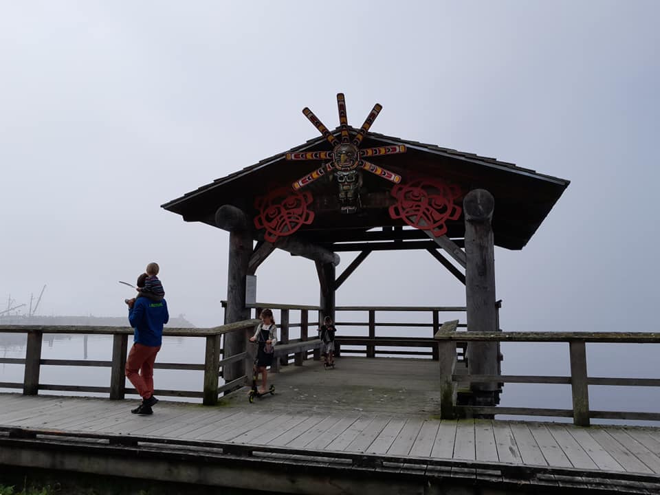Front de mer , Alert Bay