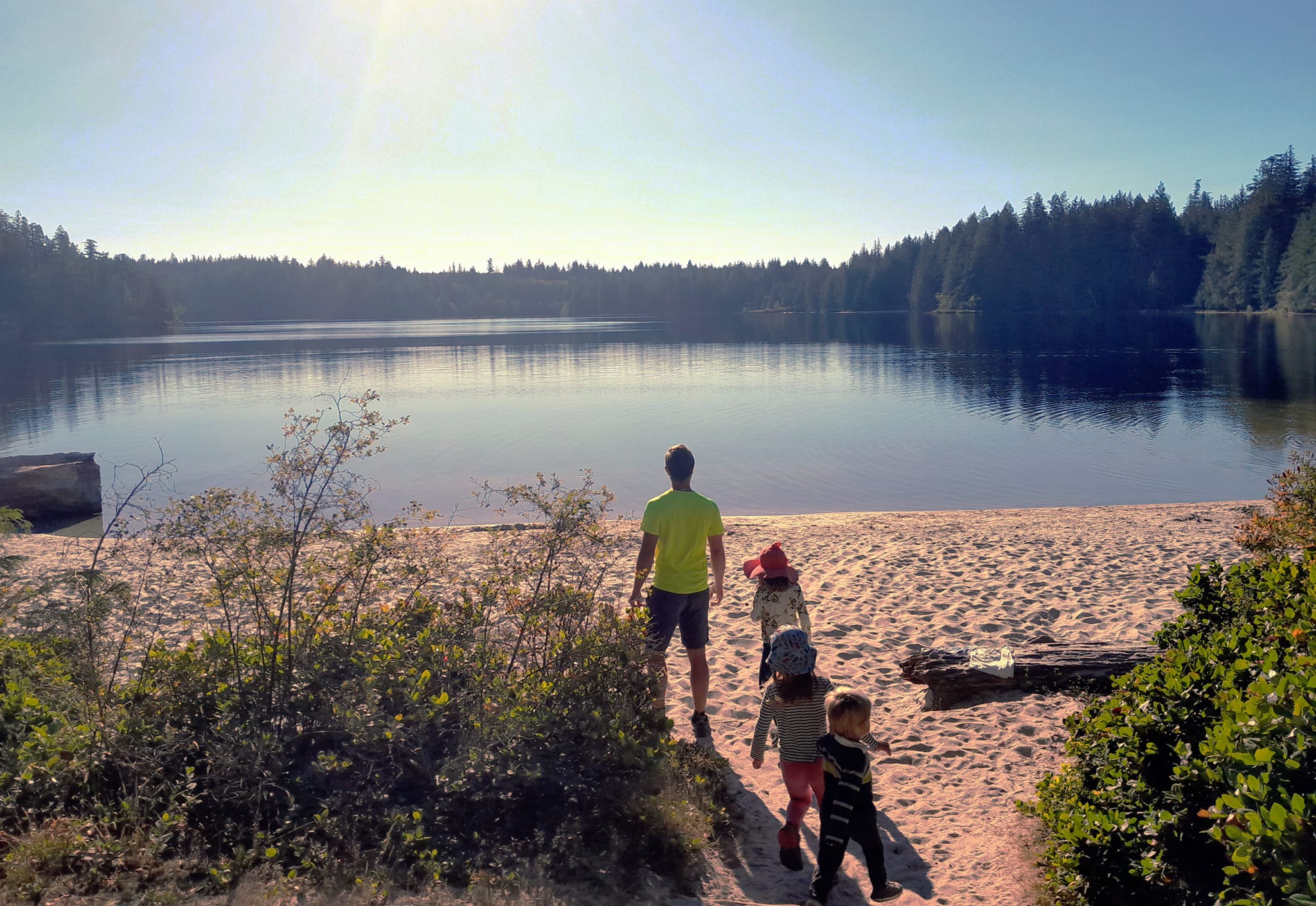 Lac, Cortes Island