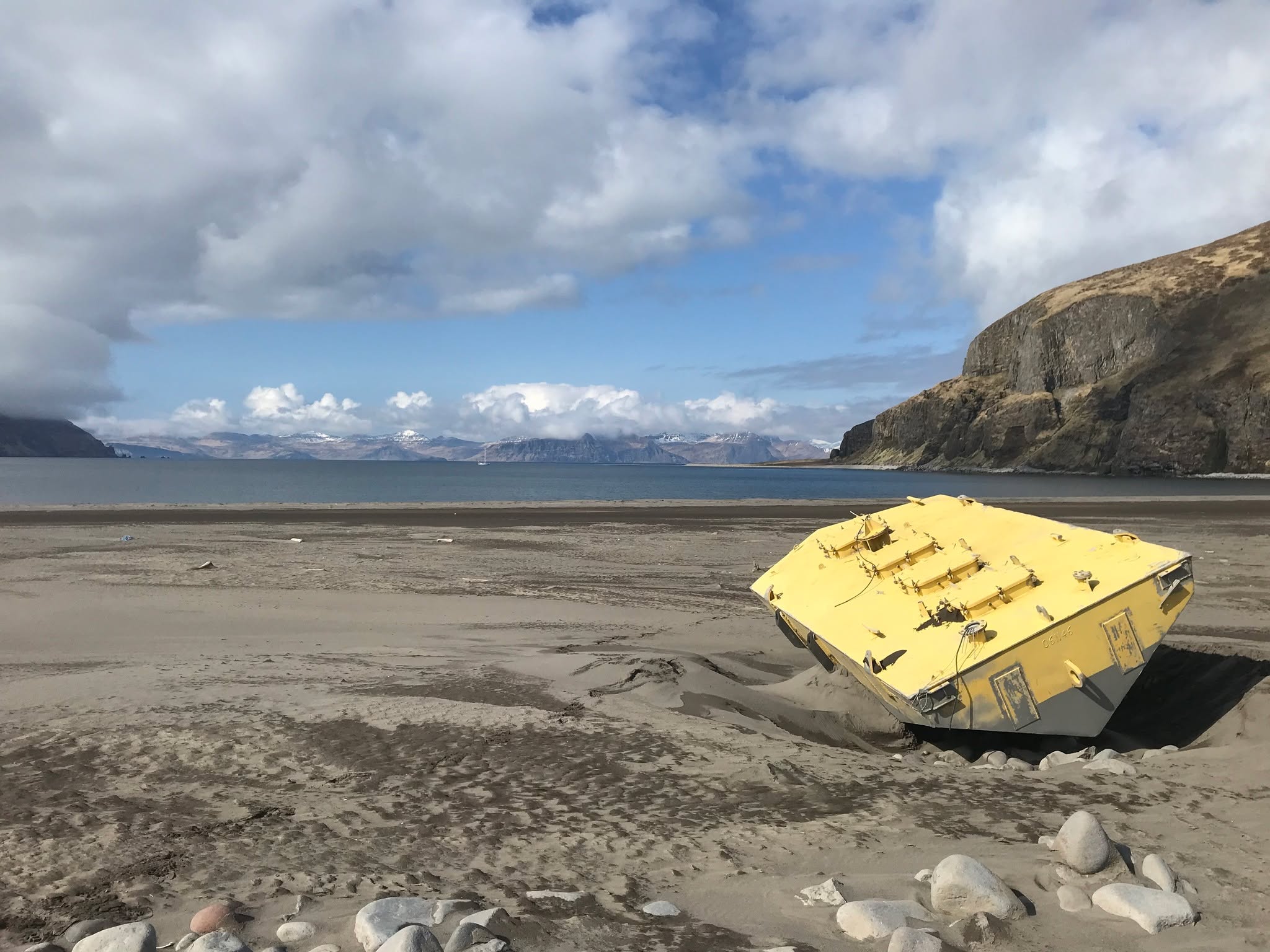 NOAA weather buoy stranded, Lost Harbor