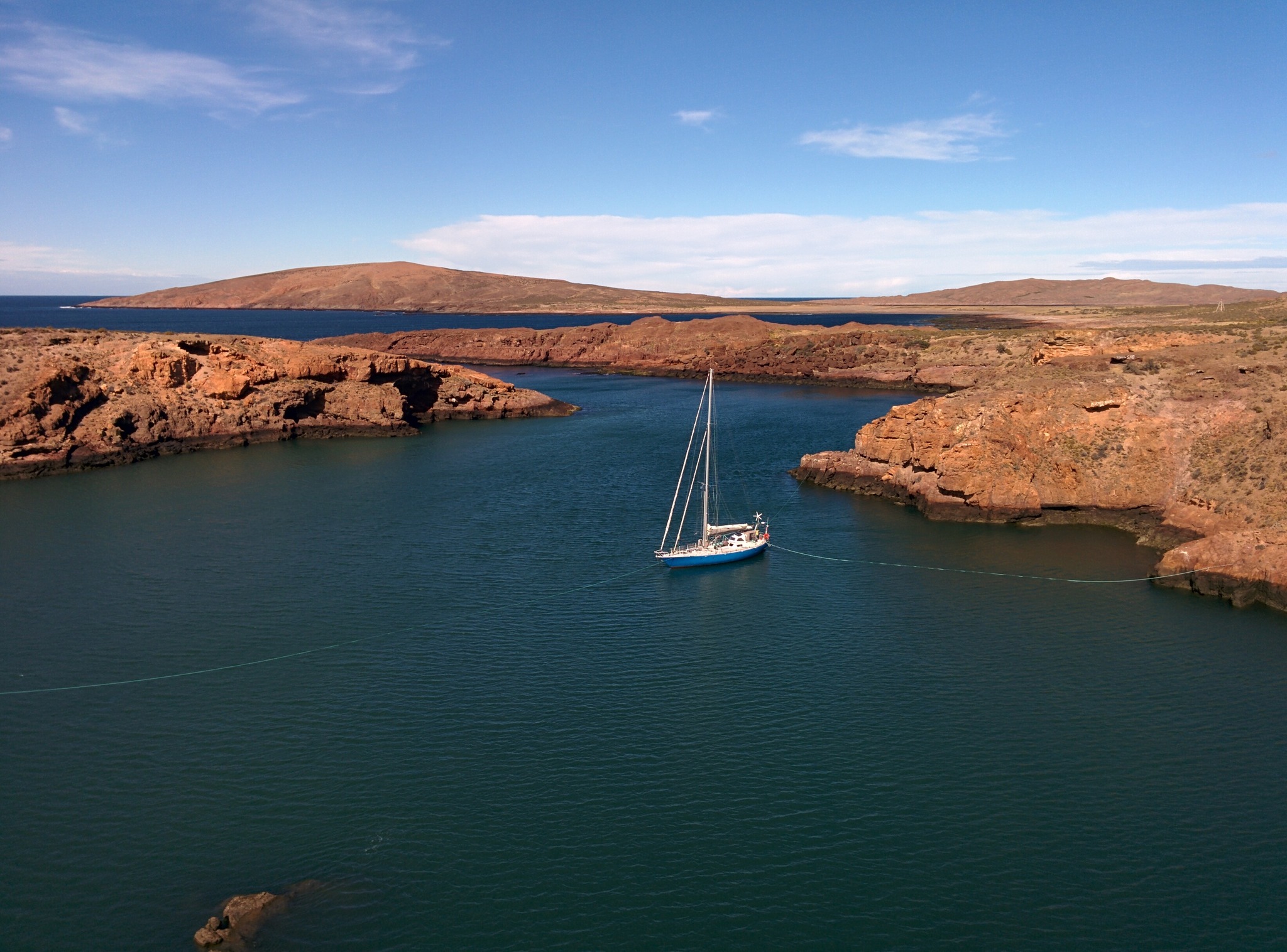 Caleta Horno, Argentine
