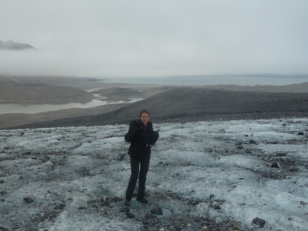 Sur le glacier Gaasbreen, vue vers le Nord et le Hornsund
