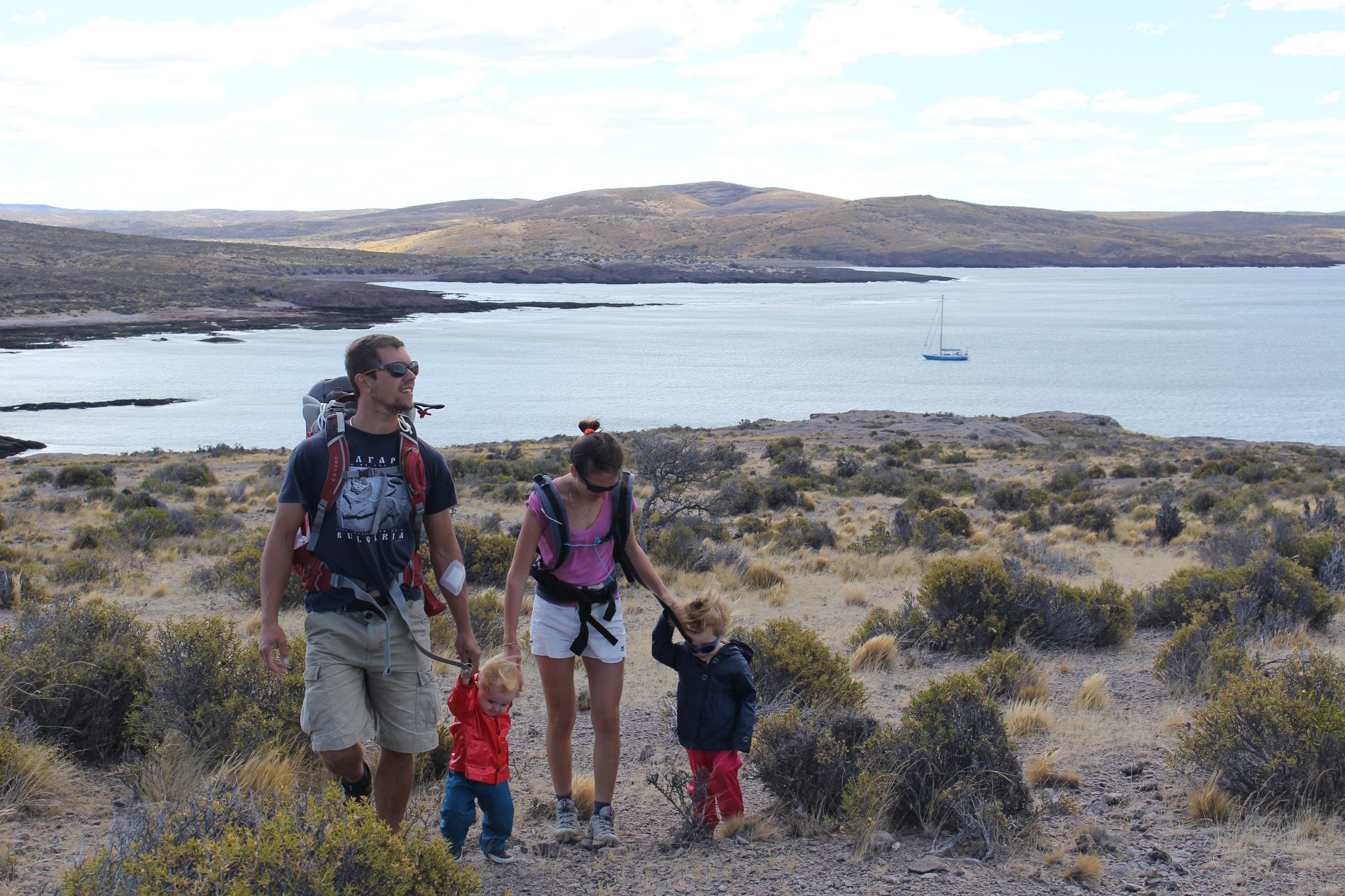 Libertaire et la famille, Puerto Santa Elena