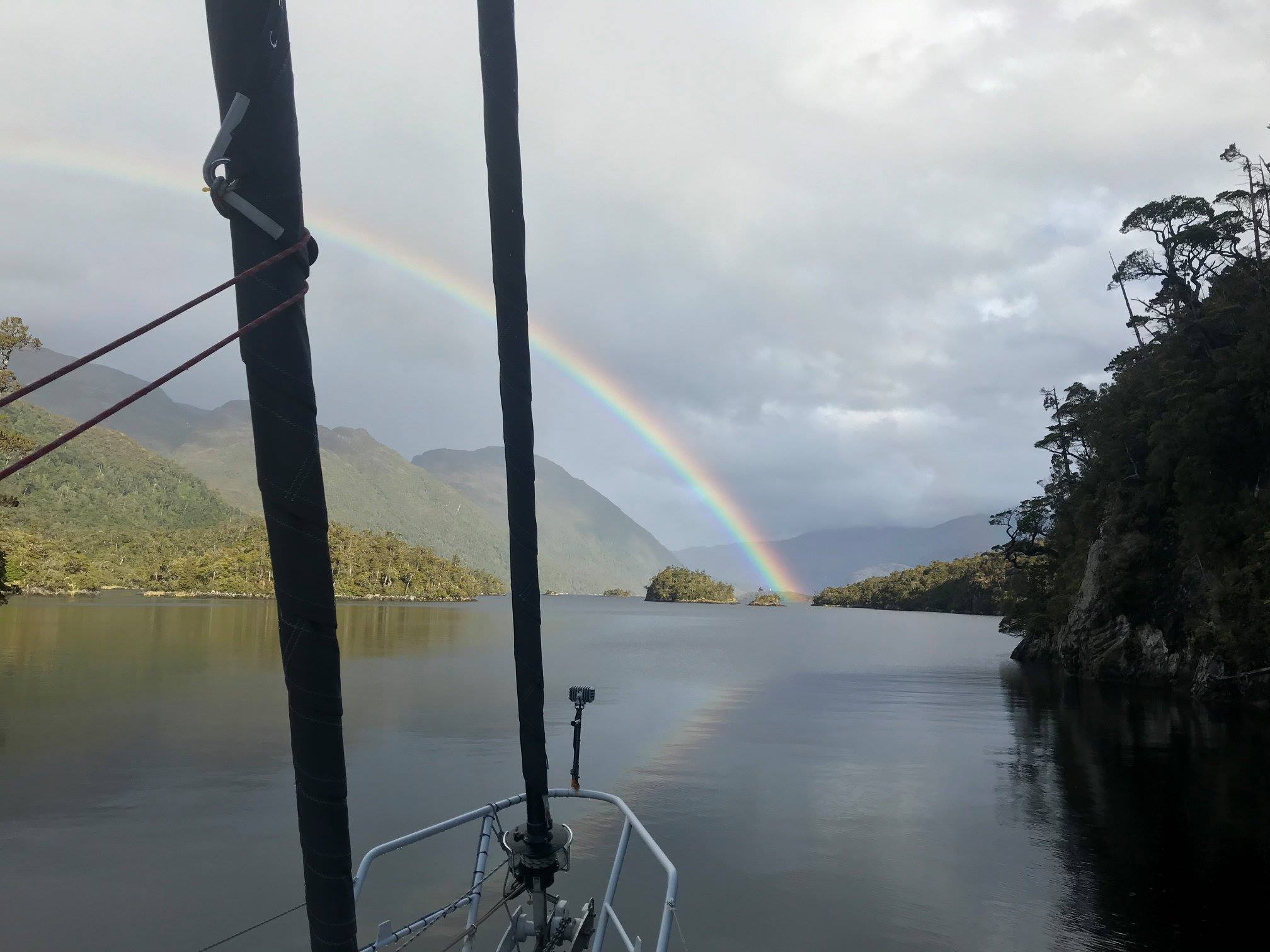 Arc en ciel, Isla Vittorio