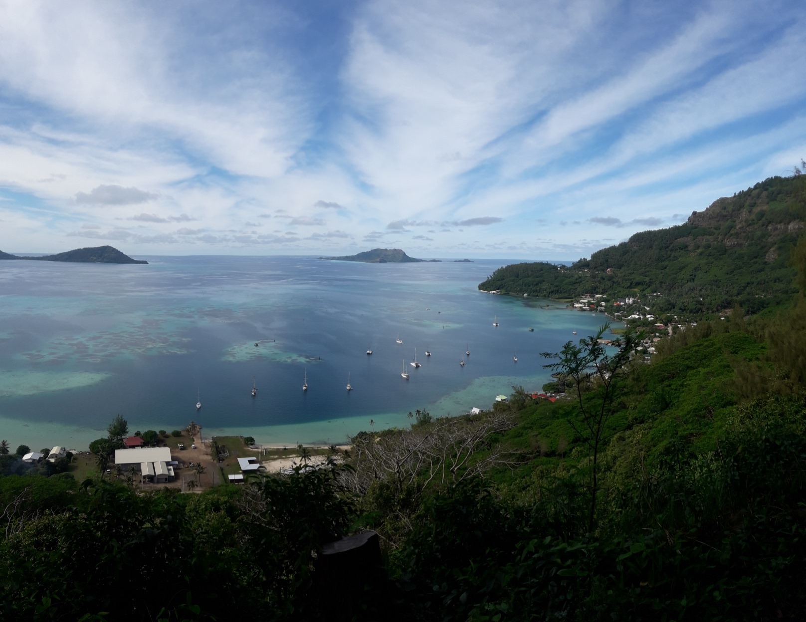 Vue sur la baie de Rikitea