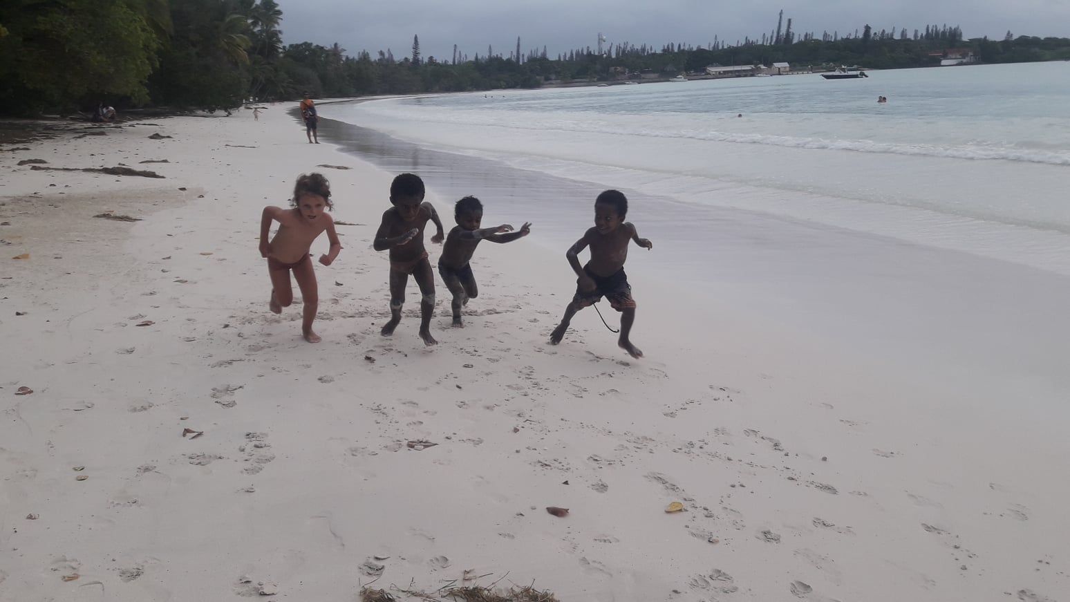 Course sur la plage de Kuto