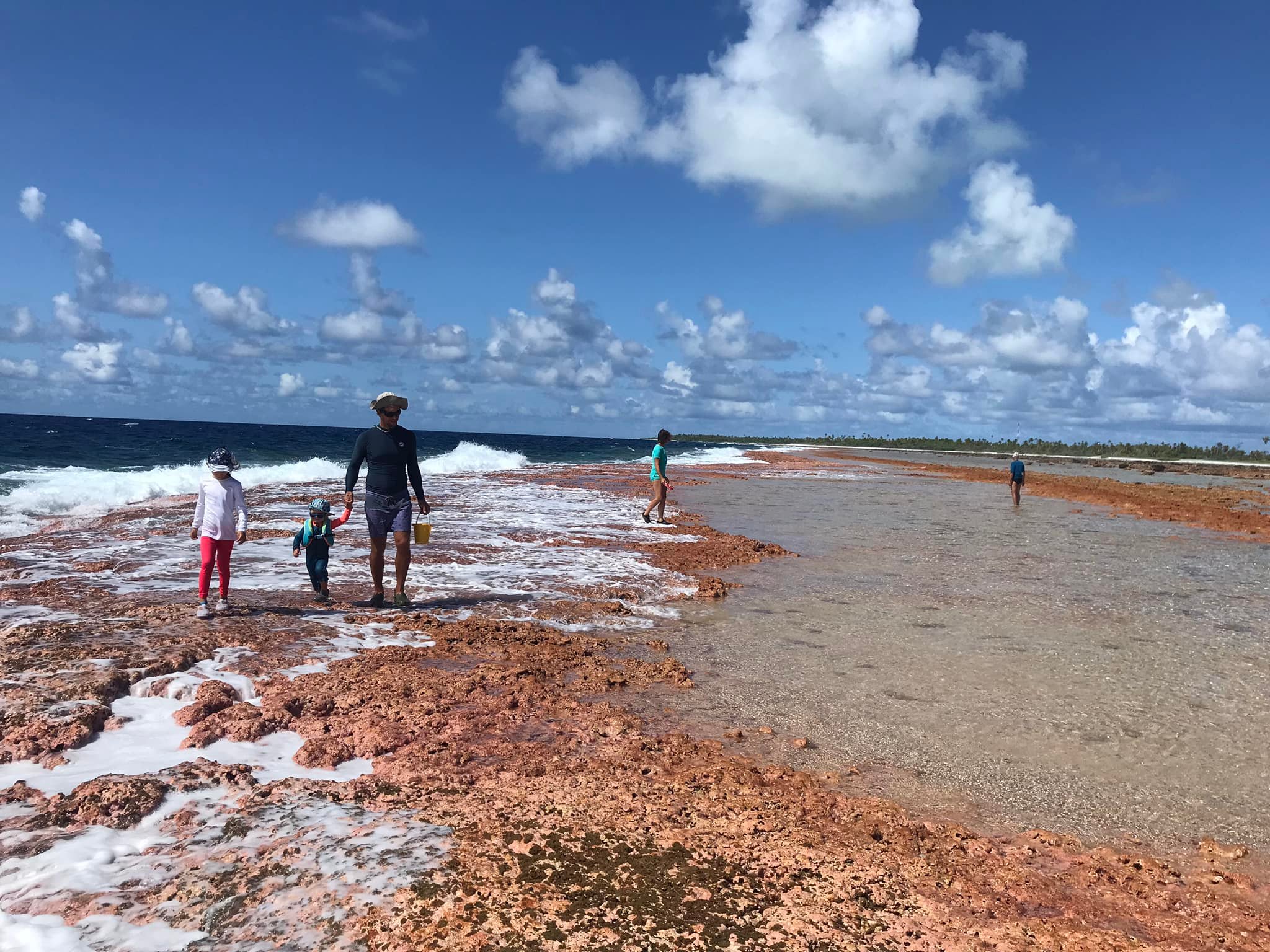 Fakarava Sud, randonnée sur le platier