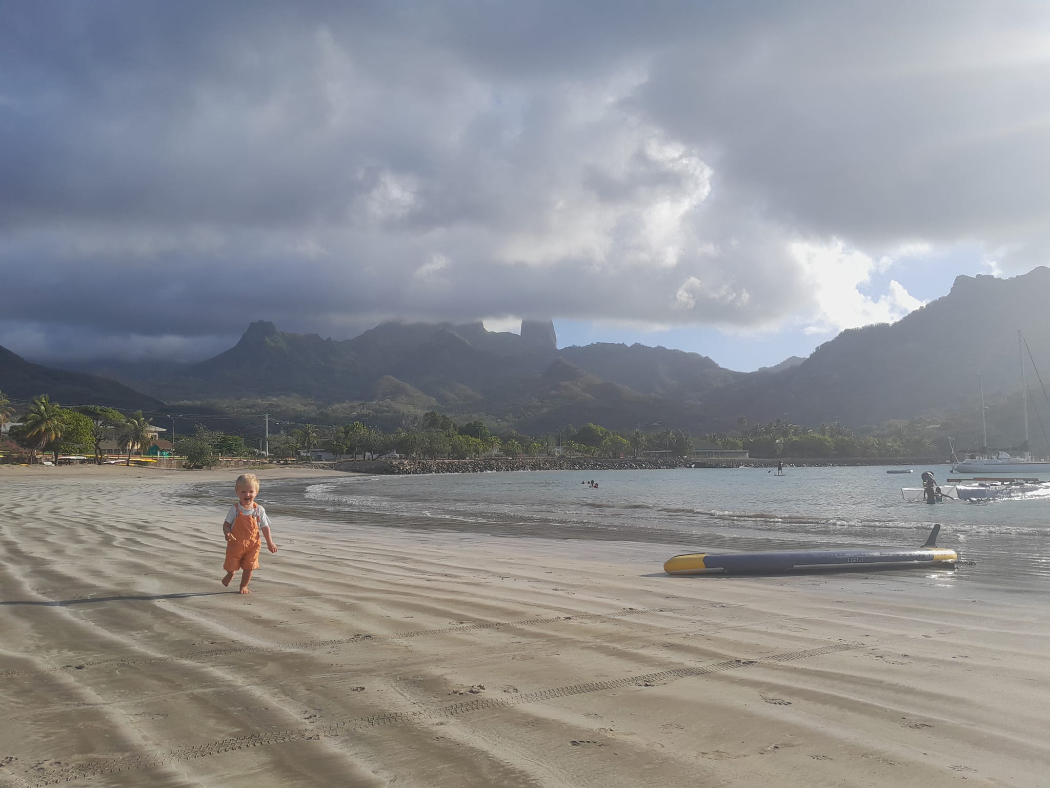 Plage d'Hakahau