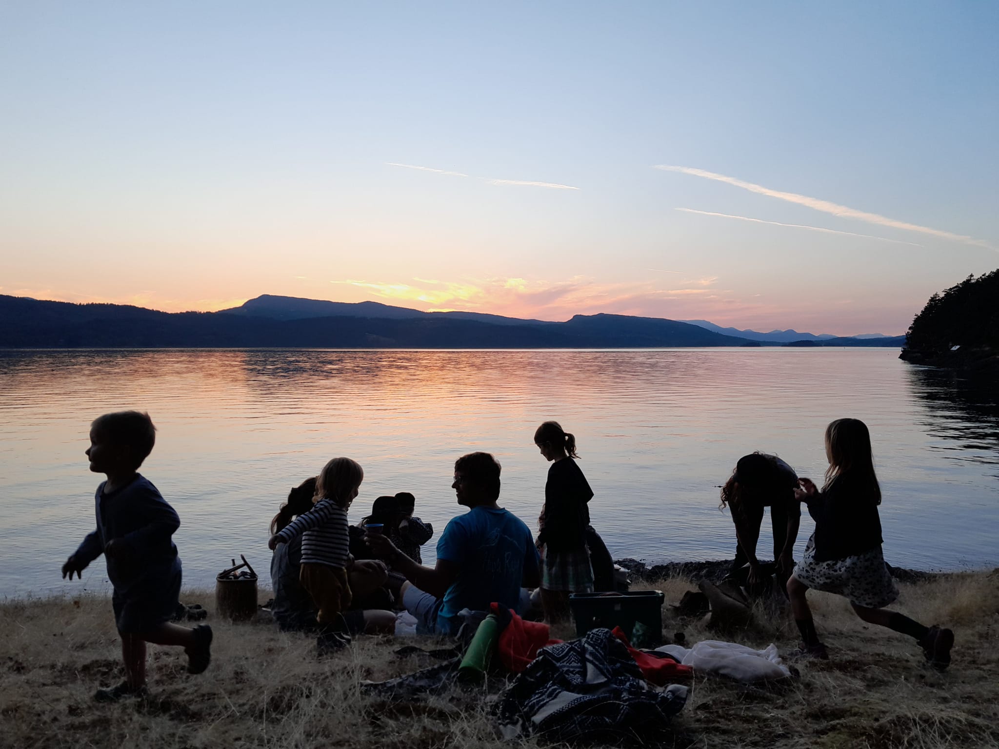 Picnic sunset Prevost Island