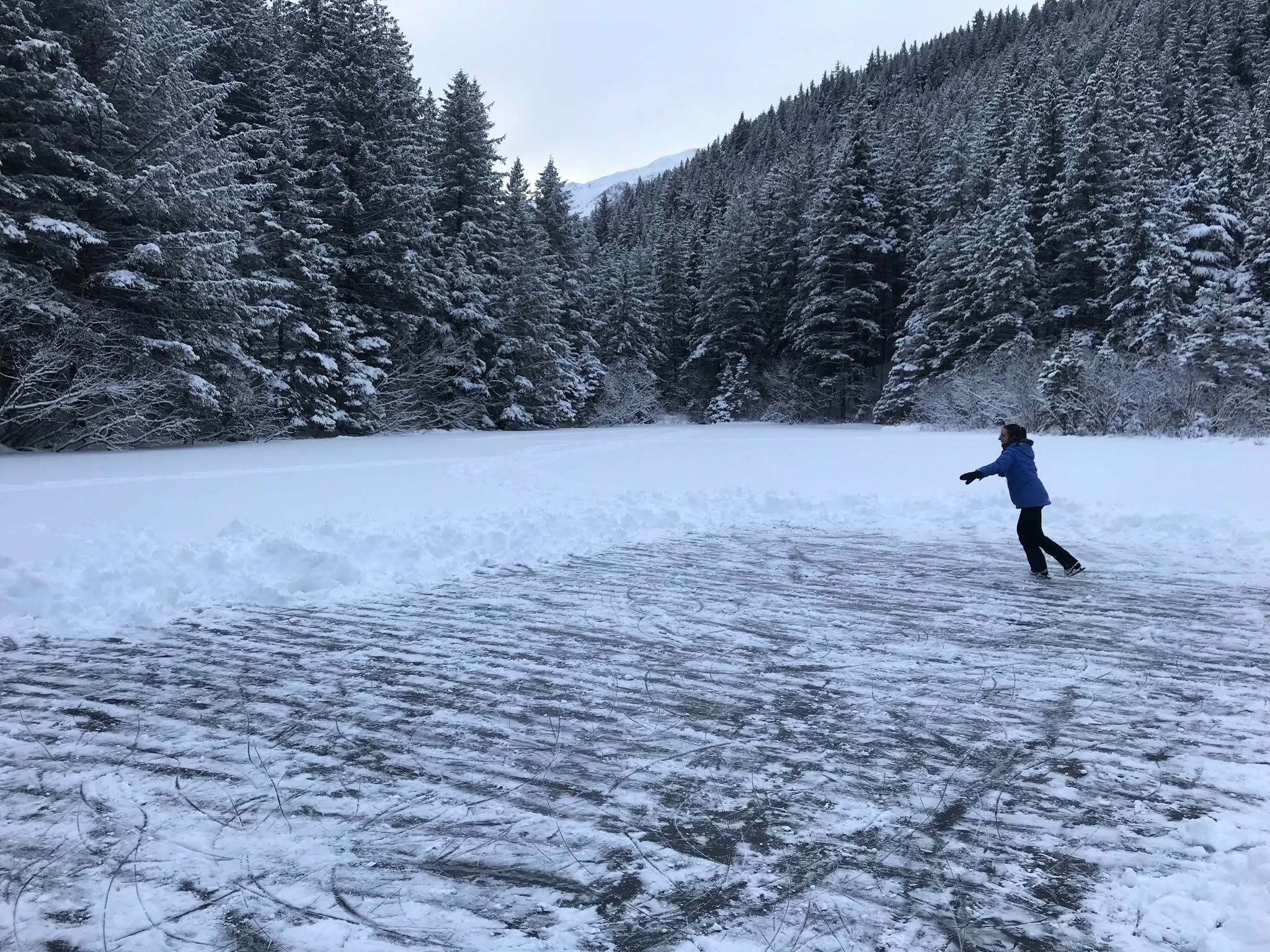Patin à glace après déneigement du lac!