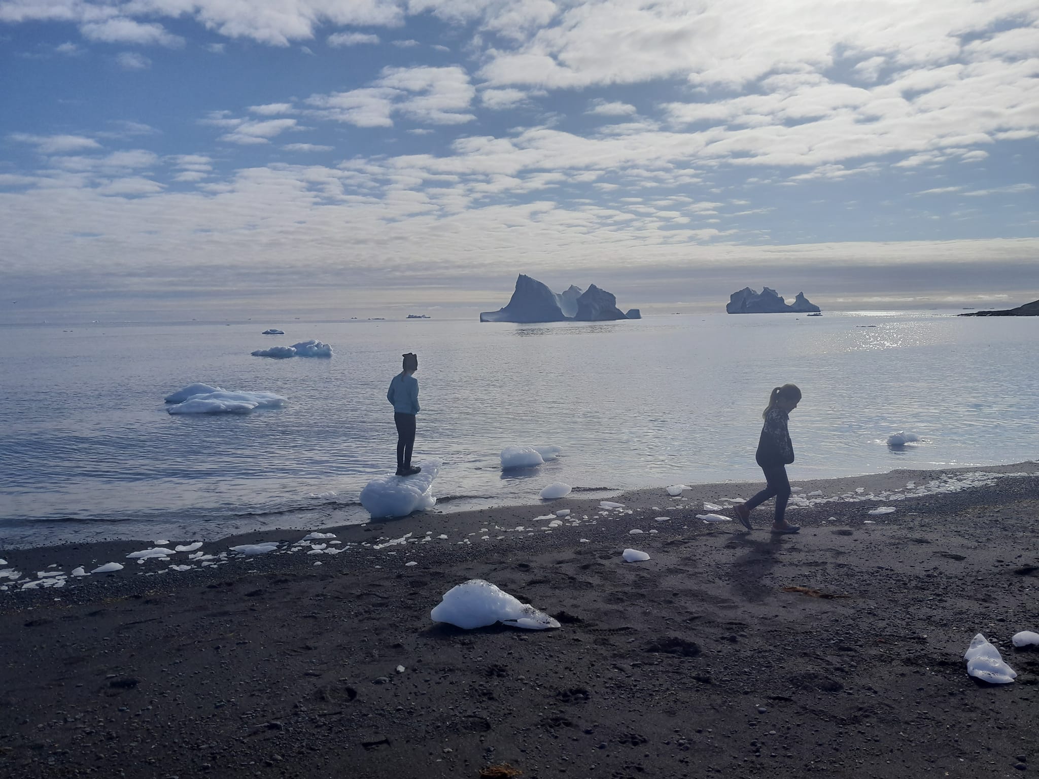 Arrivés à Qeqertarsuaq au Groenland après 6 semaines depuis Nome, Alaska!  NWP 2024 !!